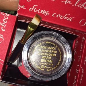 Medium brown Brow Pomade